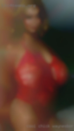 Cool chick in Waynesboro, Pennsylvania that likes to party and play.