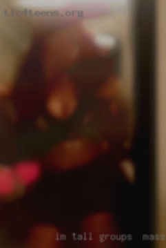 I'm tall and can send pics groups in Massachusetts private.